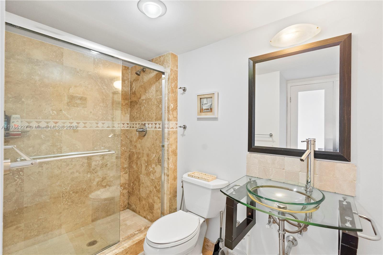 3625 N Country Club Dr # 902