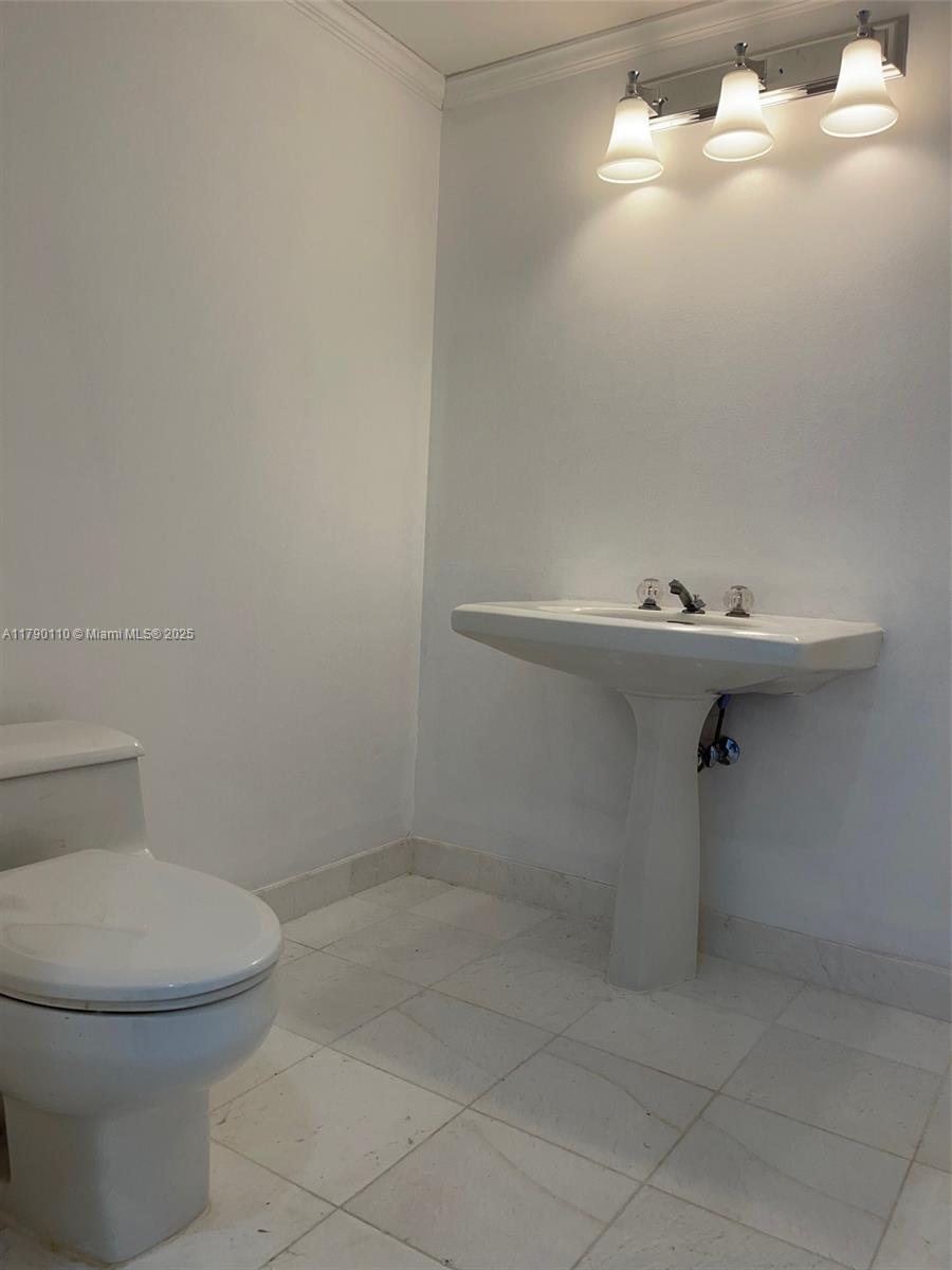 19101 NE 36th Ct # 1110