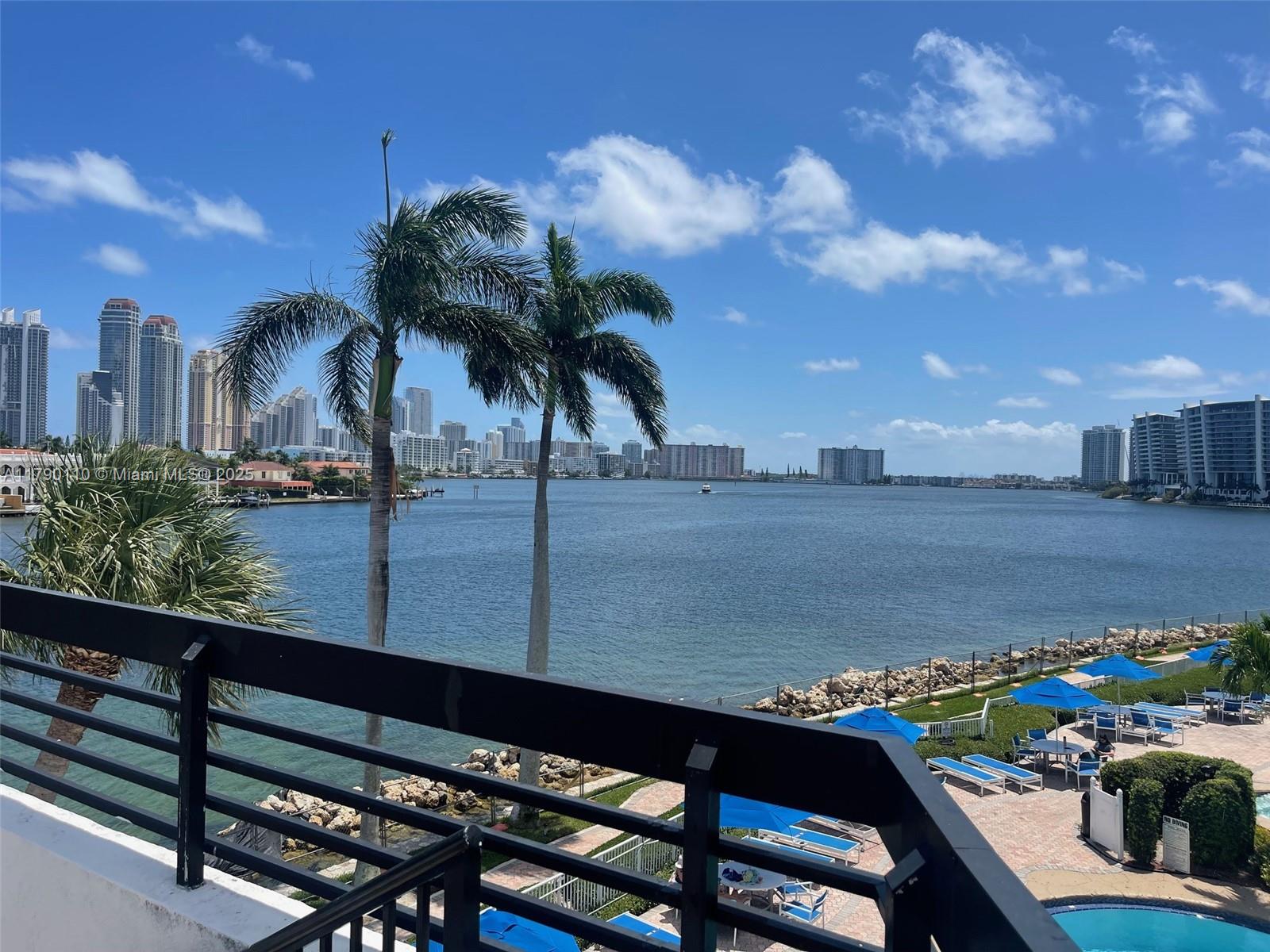 19101 NE 36th Ct # 1110