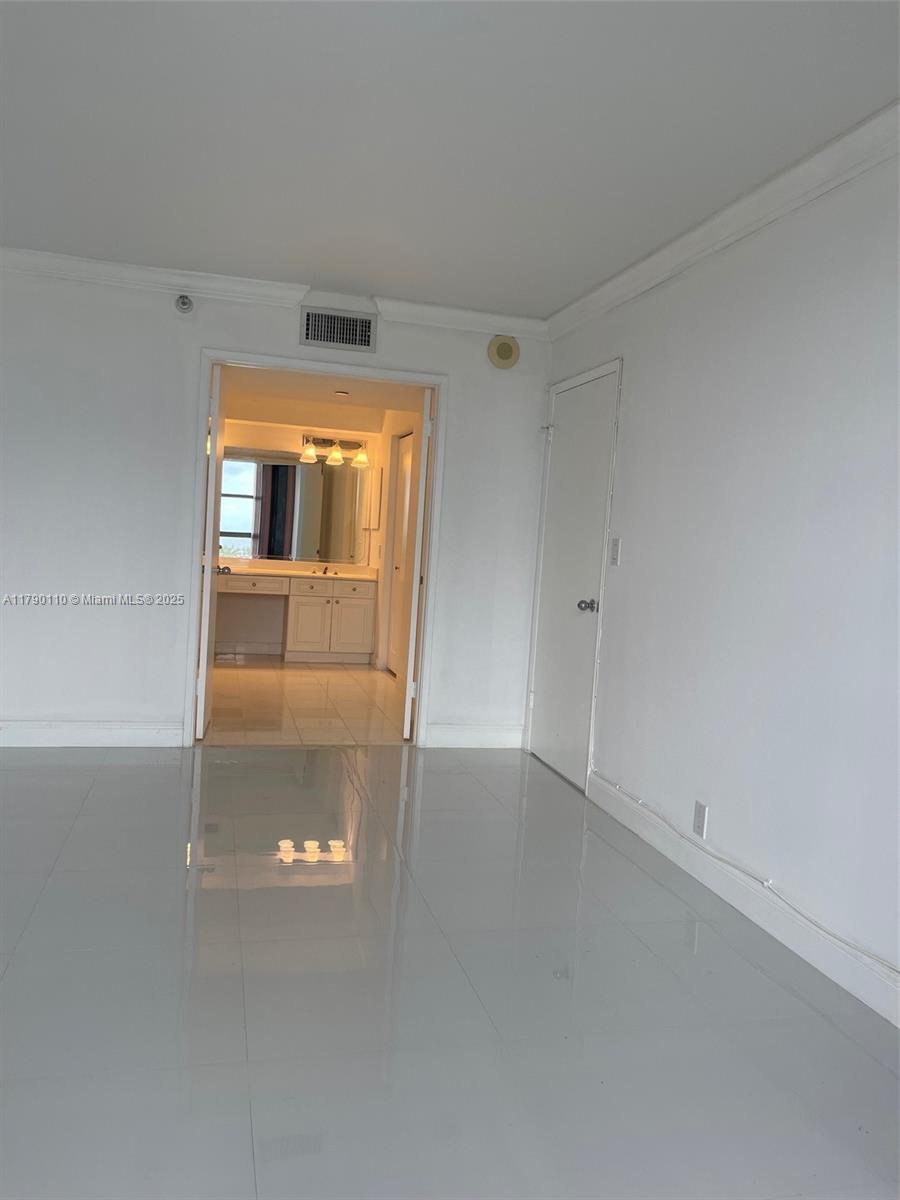 19101 NE 36th Ct # 1110