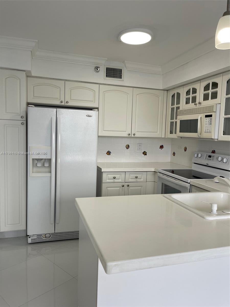 19101 NE 36th Ct # 1110