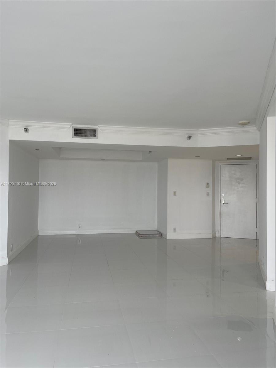 19101 NE 36th Ct # 1110