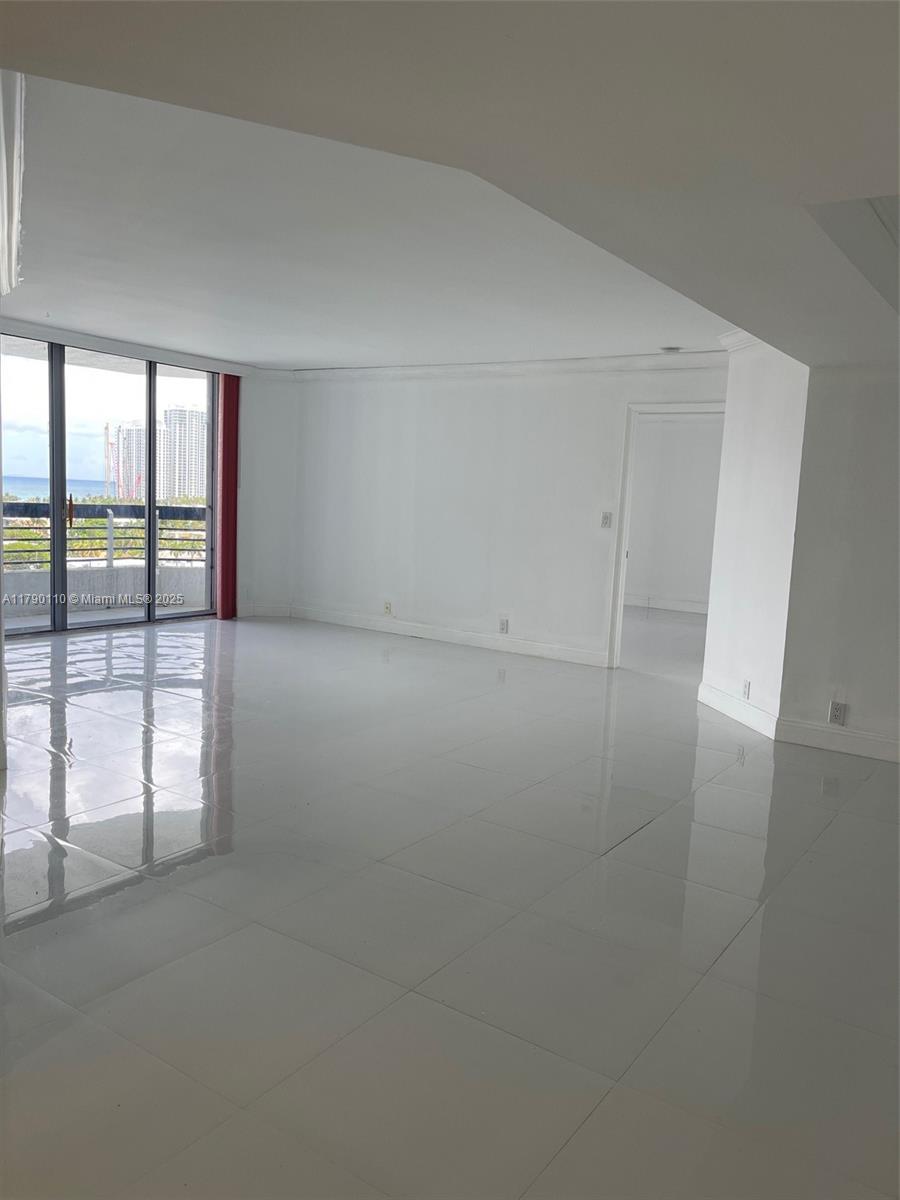 19101 NE 36th Ct # 1110