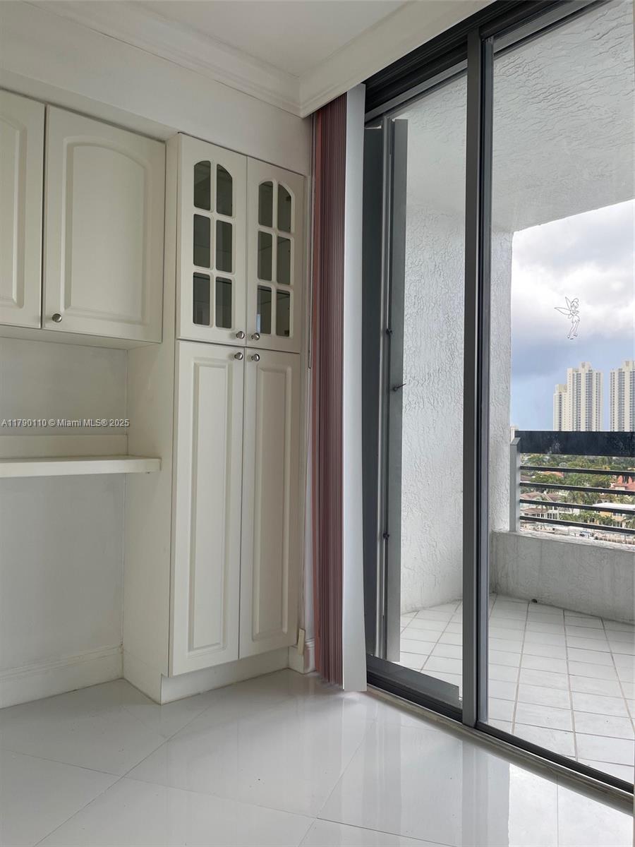 19101 NE 36th Ct # 1110