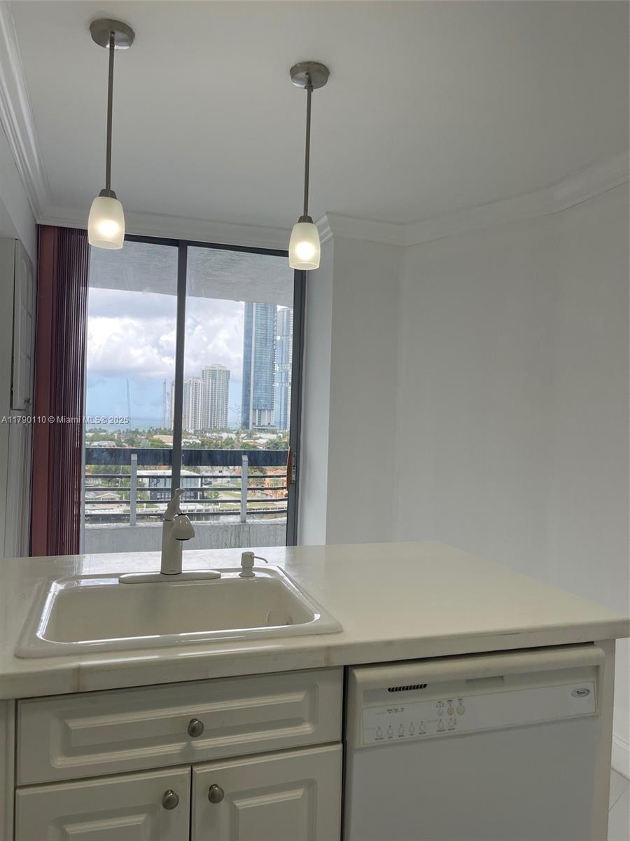 19101 NE 36th Ct # 1110