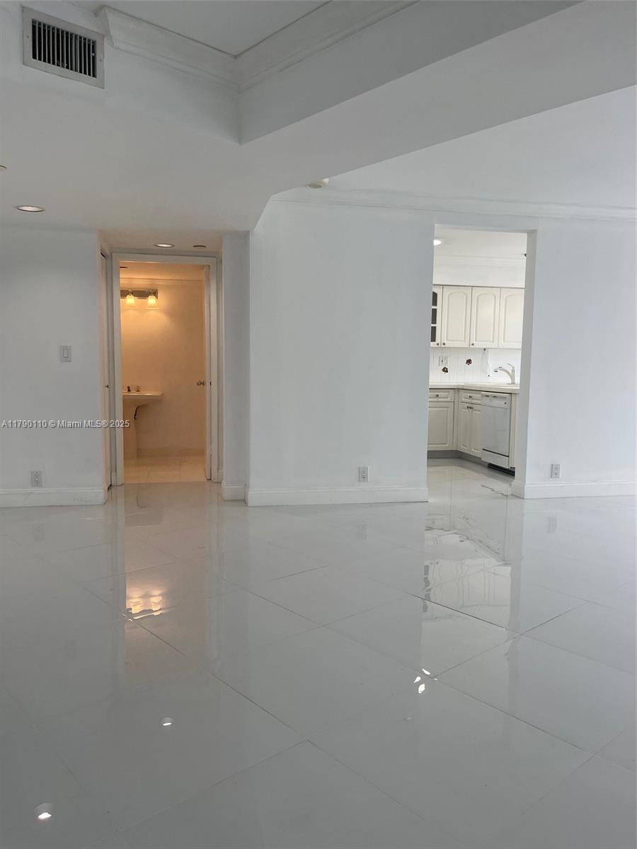 19101 NE 36th Ct # 1110