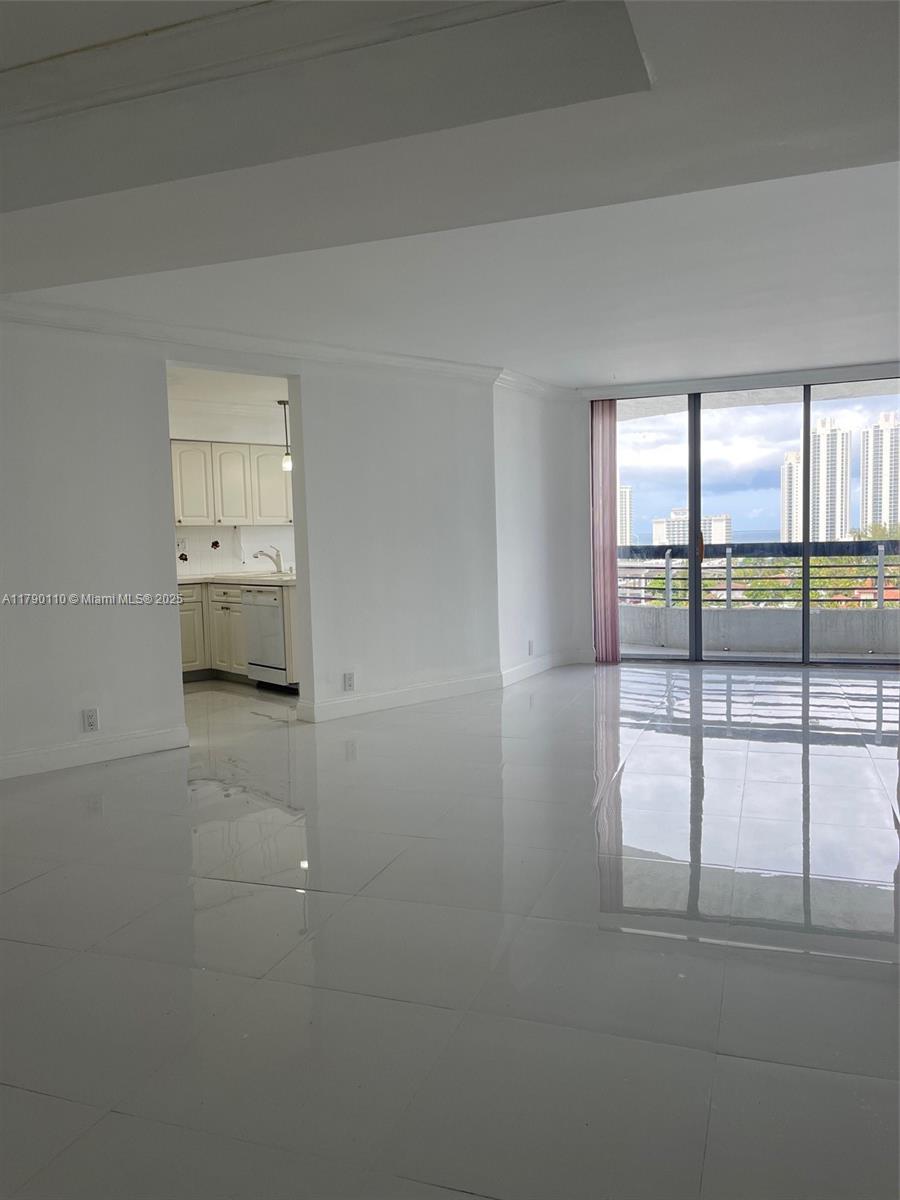 19101 NE 36th Ct # 1110