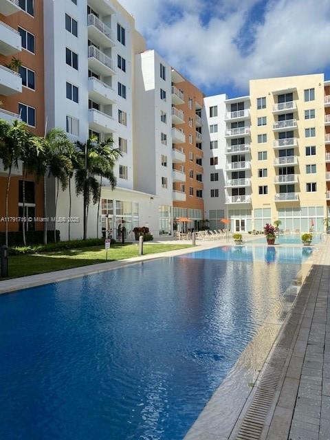 2775 NE 187th St # 311