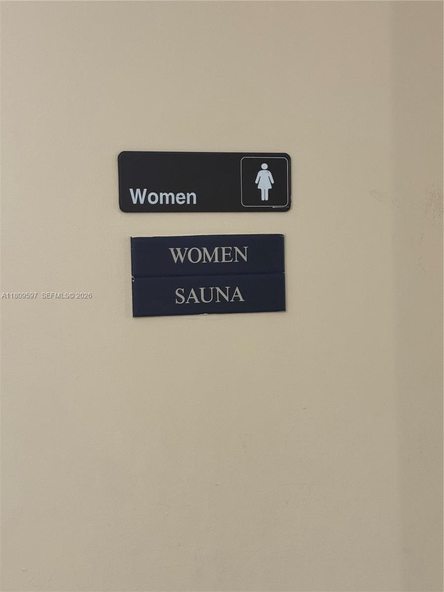 3400 NE 192nd St Unit: LPH3