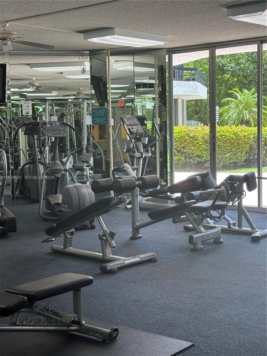 3400 NE 192nd St Unit: LPH3