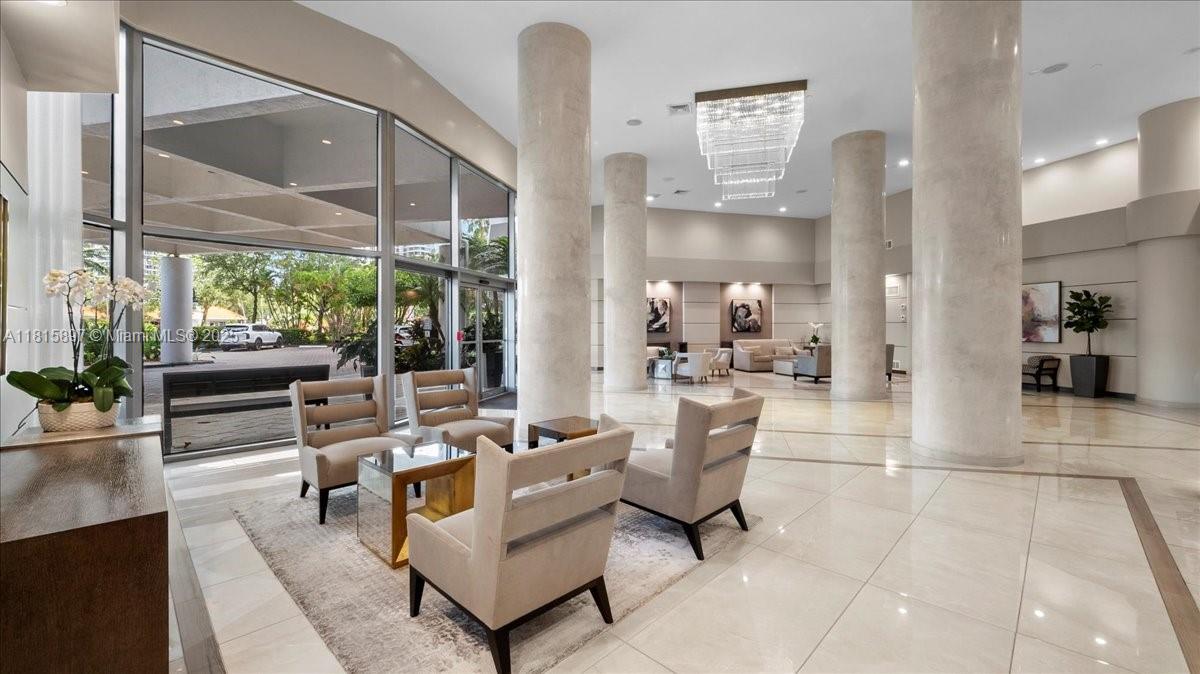 19195 NE 36th Ct # 2004