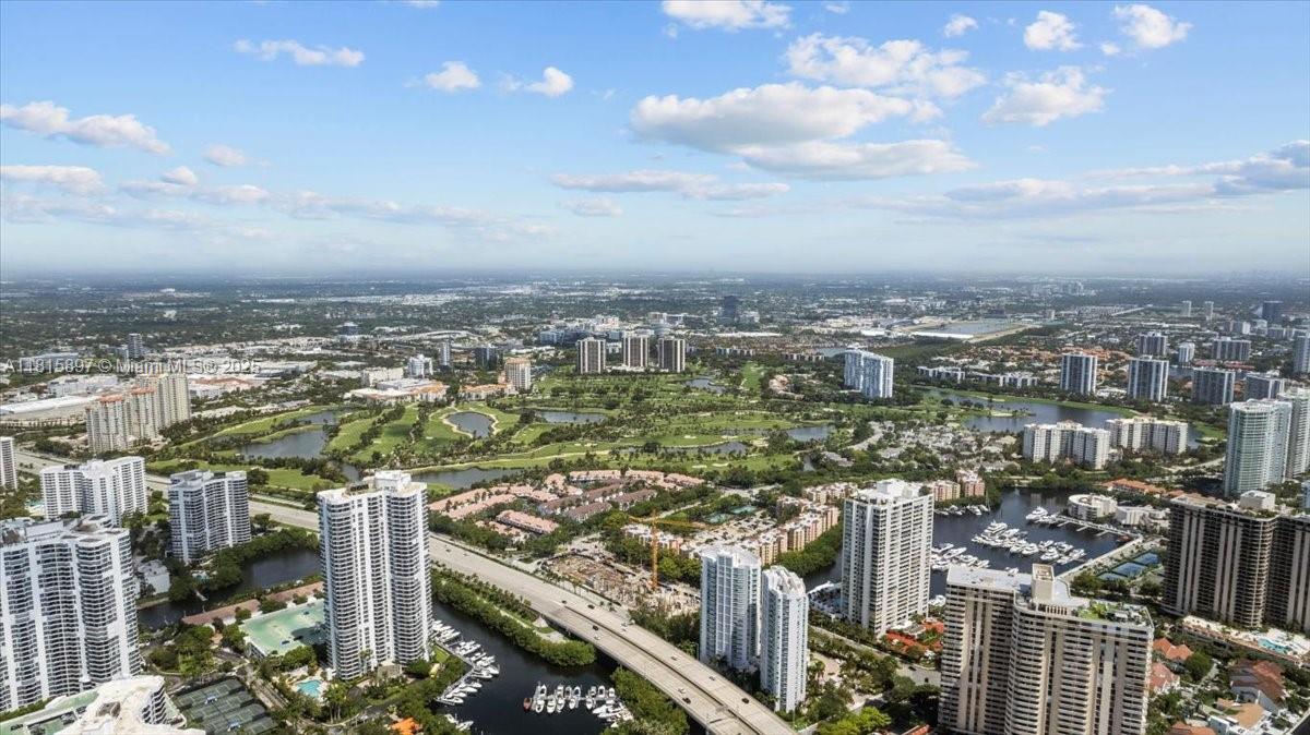 19195 NE 36th Ct # 2004