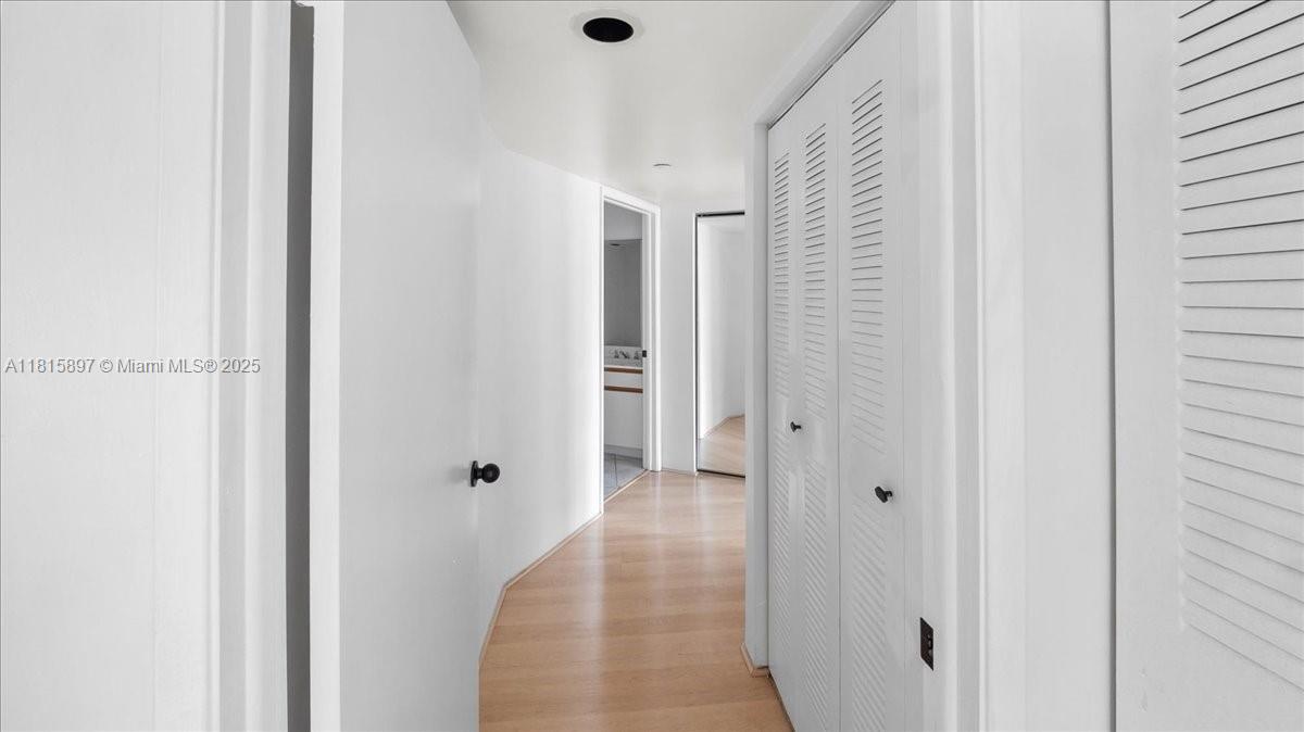 19195 NE 36th Ct # 2004