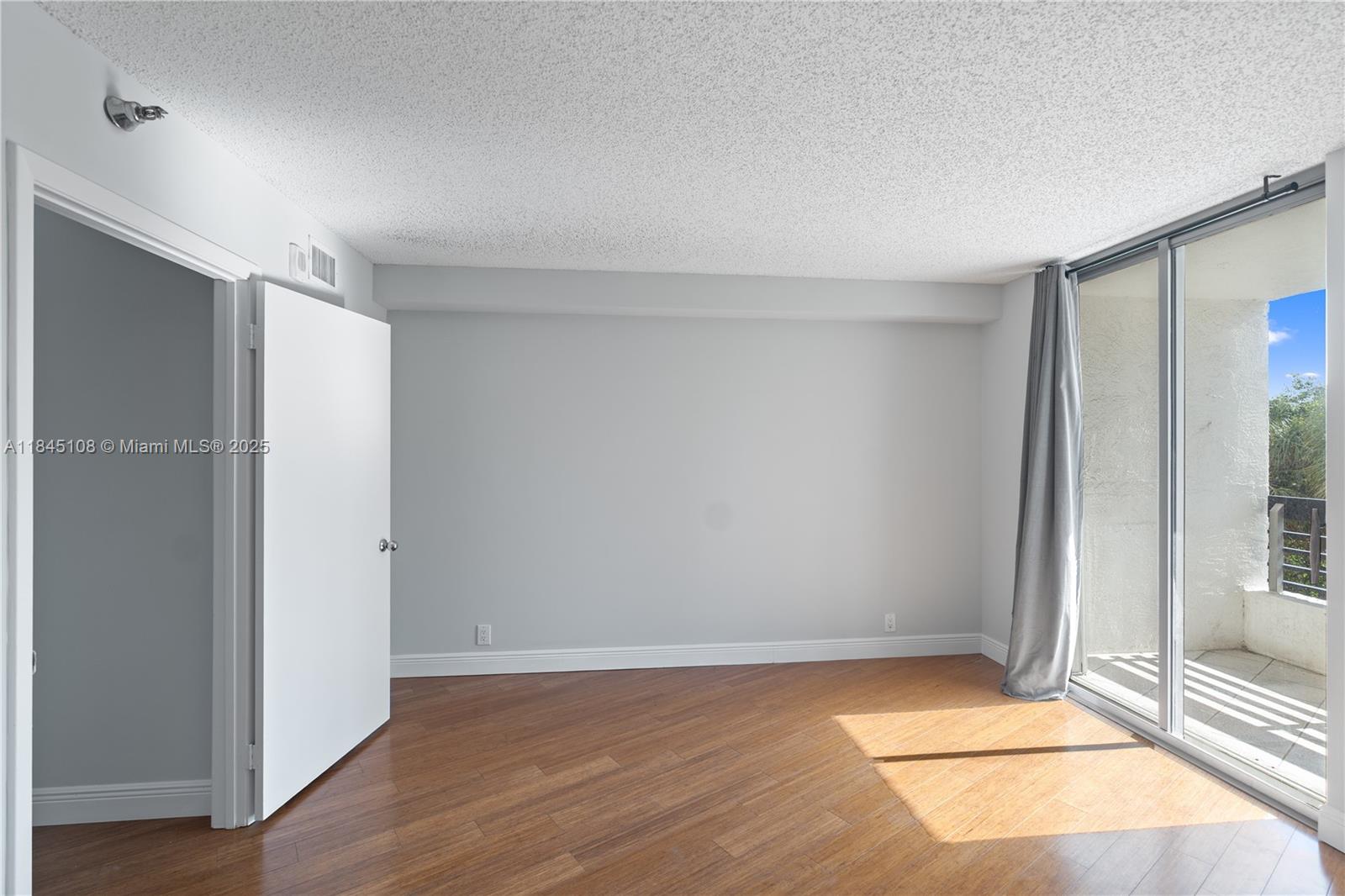 3400 NE 192nd St # 311