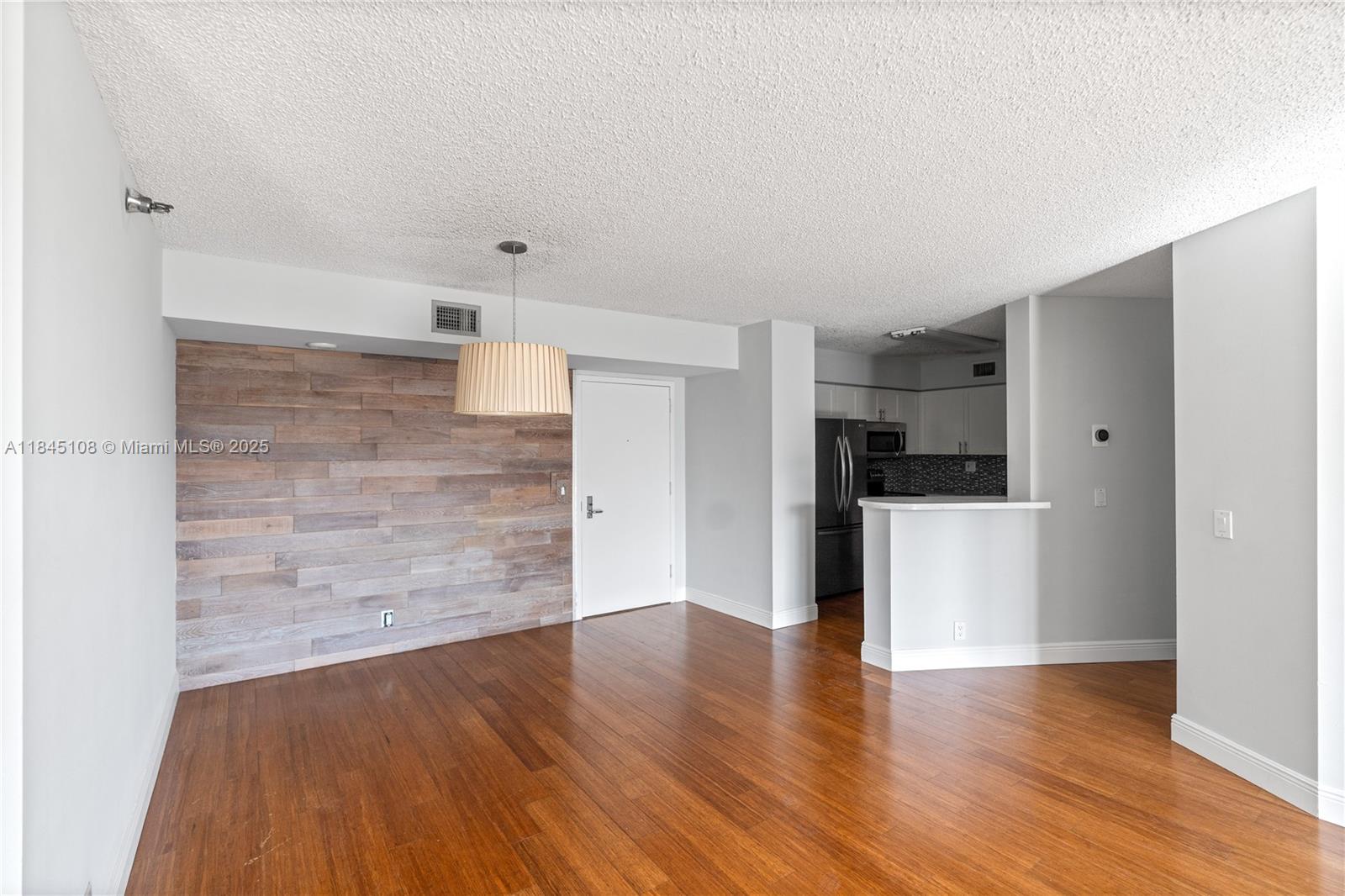 3400 NE 192nd St # 311