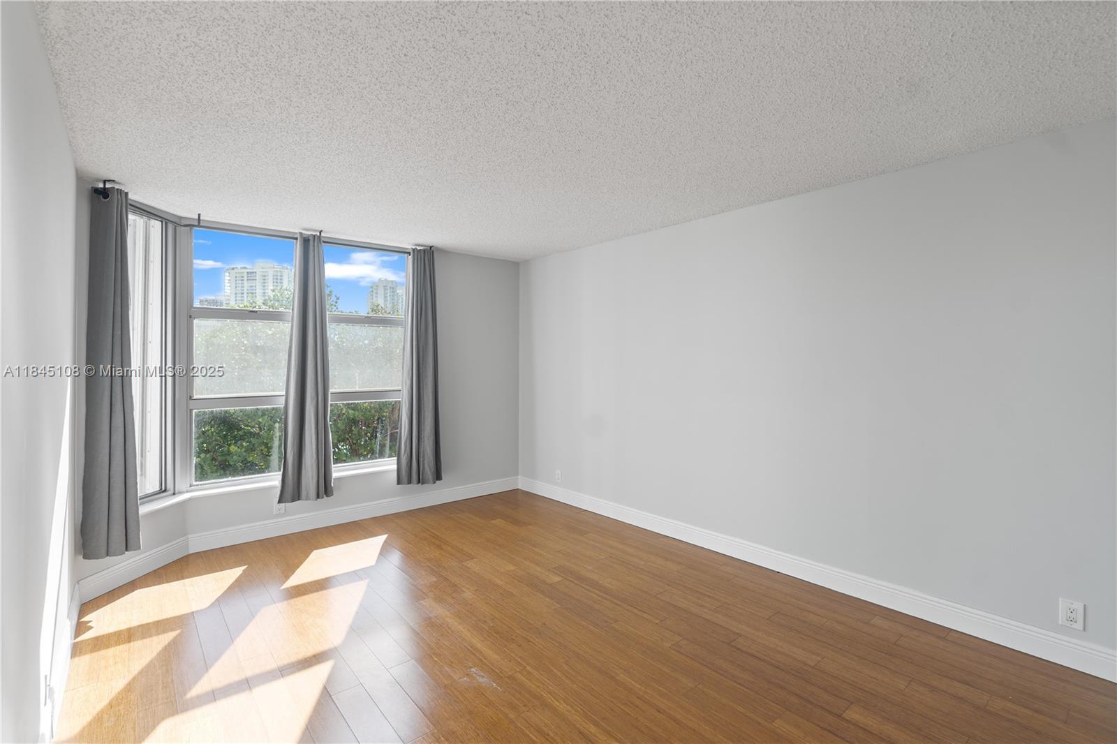 3400 NE 192nd St # 311