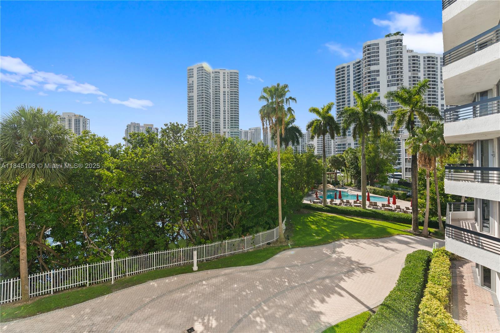 3400 NE 192nd St # 311