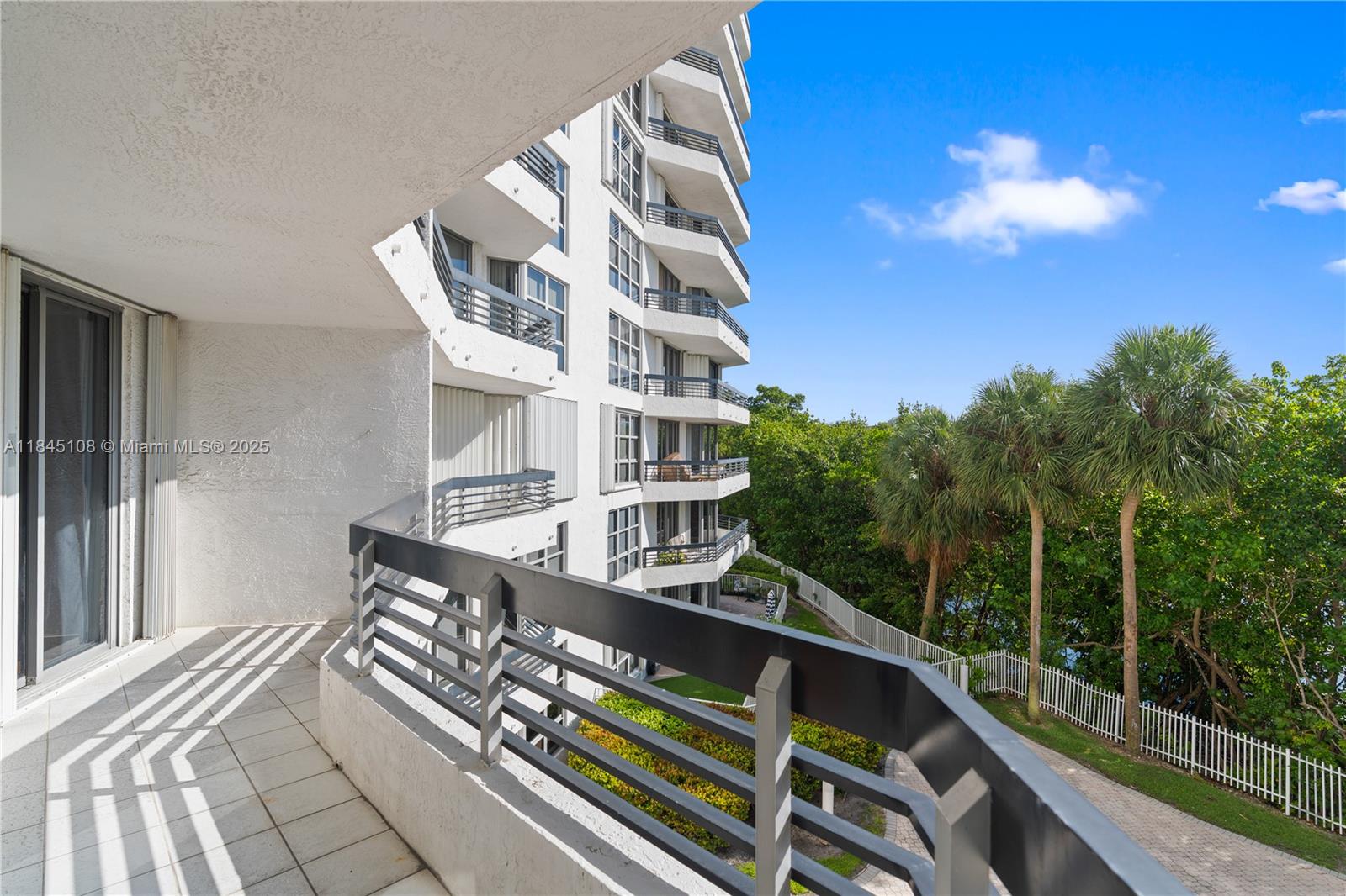 3400 NE 192nd St # 311