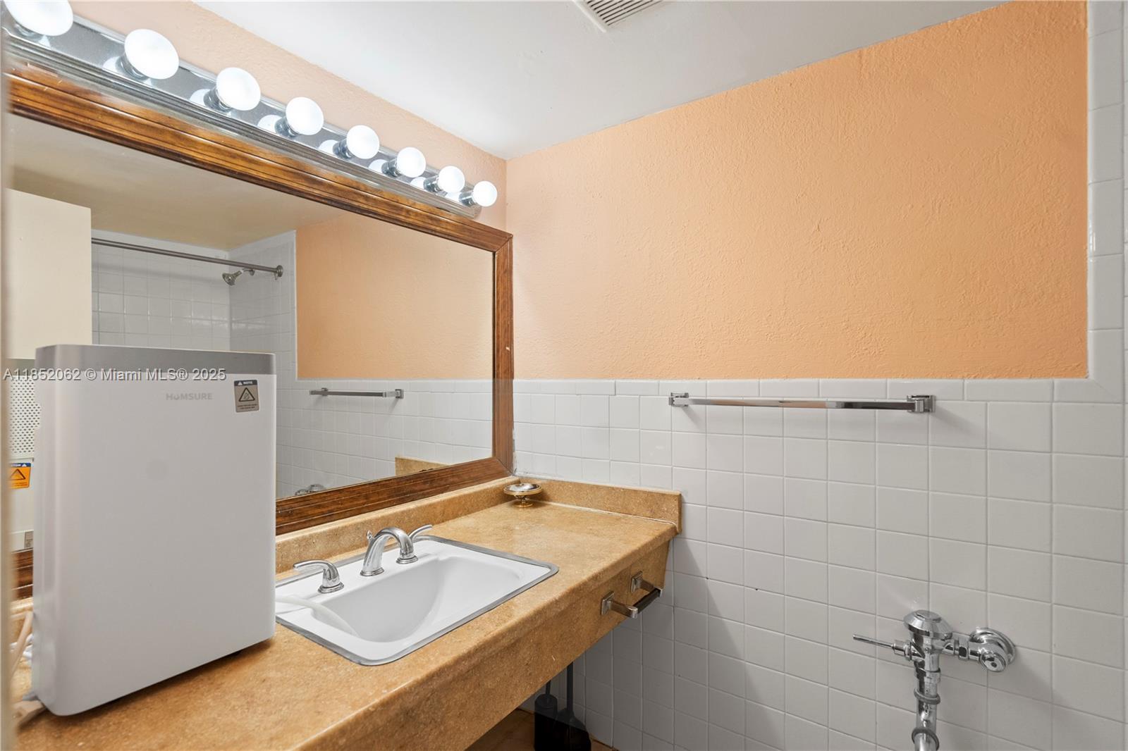 26 Diplomat Pkwy # 2356
