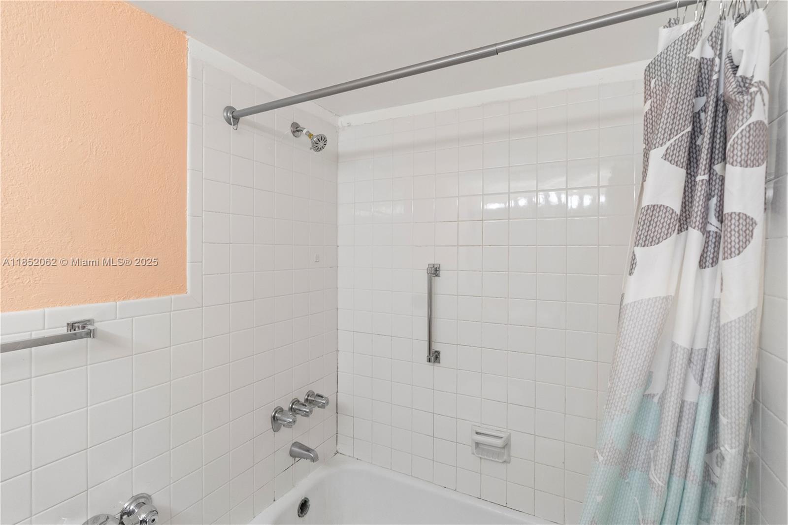 26 Diplomat Pkwy # 2356