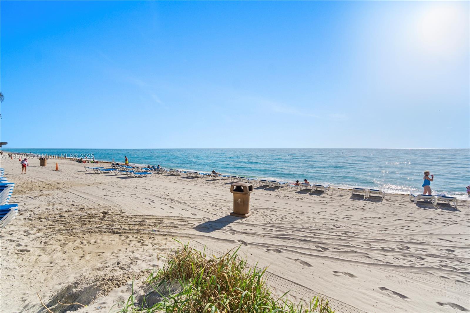 19201 Collins Ave # 129