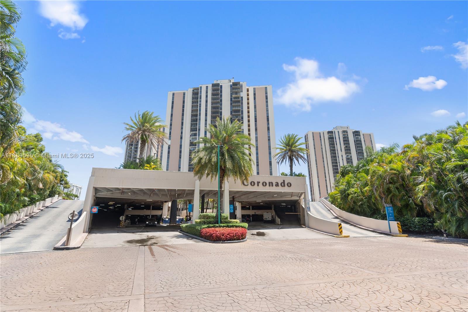 20301 W Country Club Dr # 829