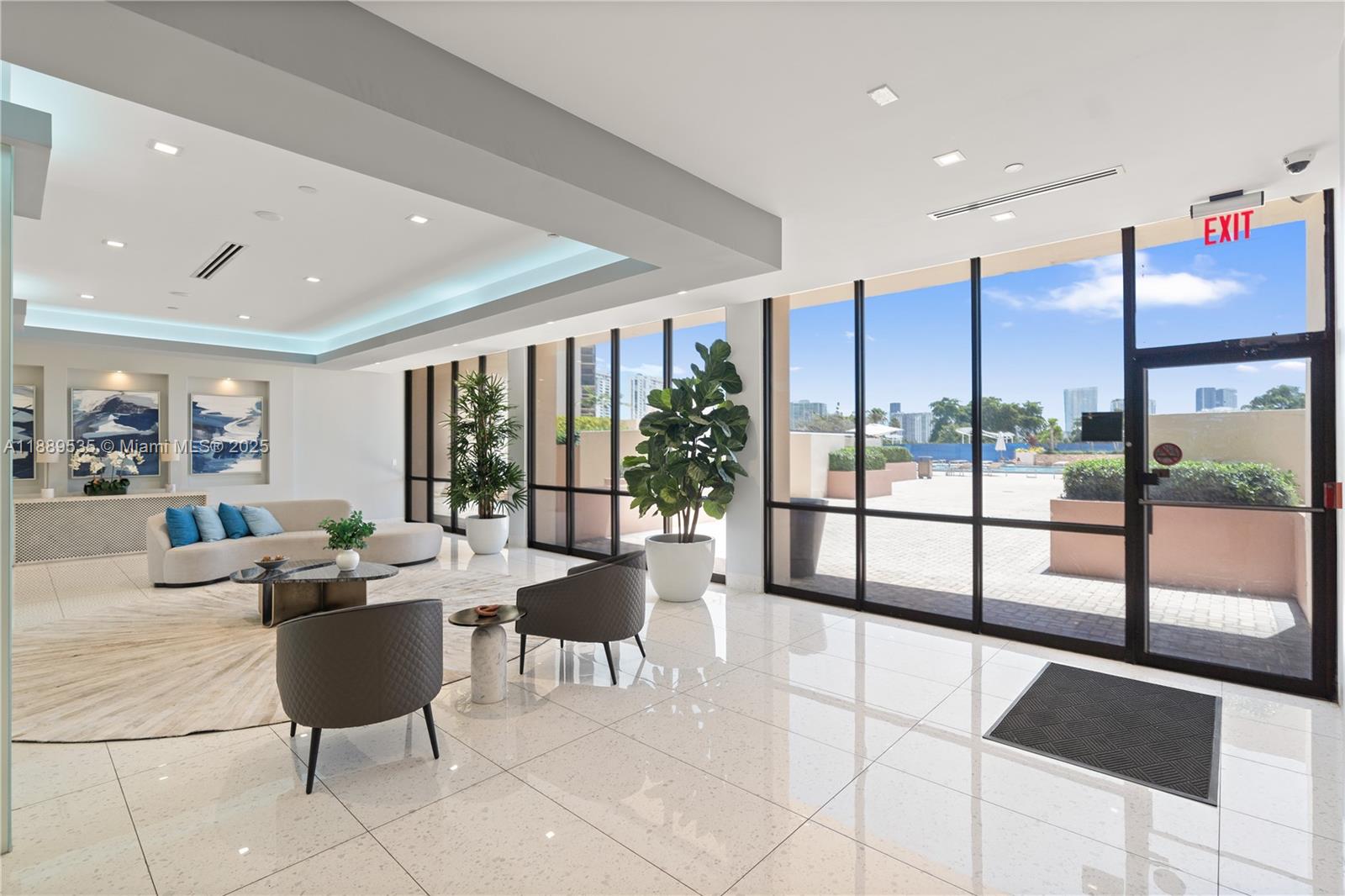 20301 W Country Club Dr # 829