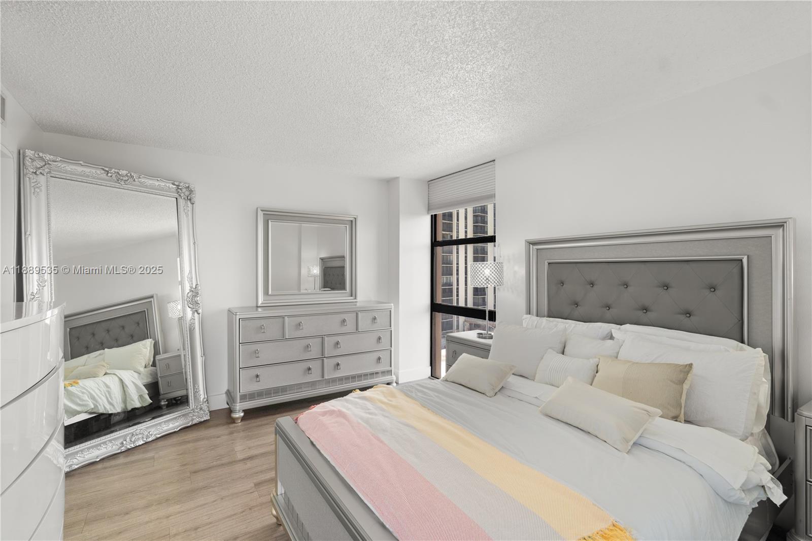 20301 W Country Club Dr # 829