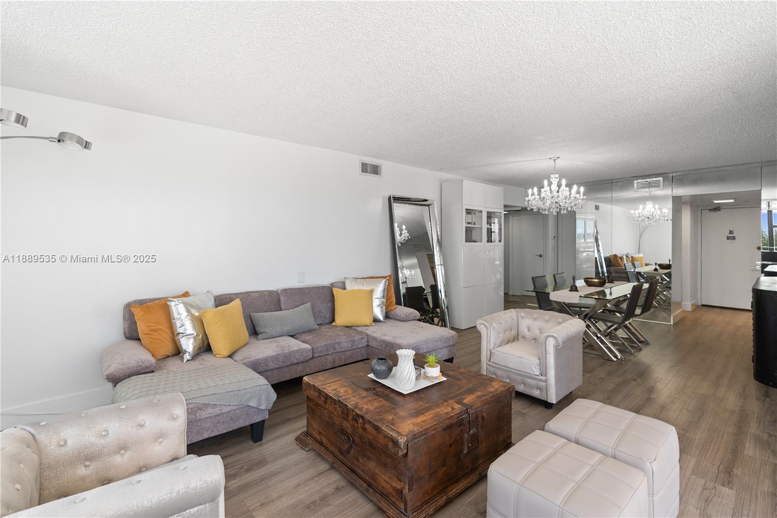 20301 W Country Club Dr # 829