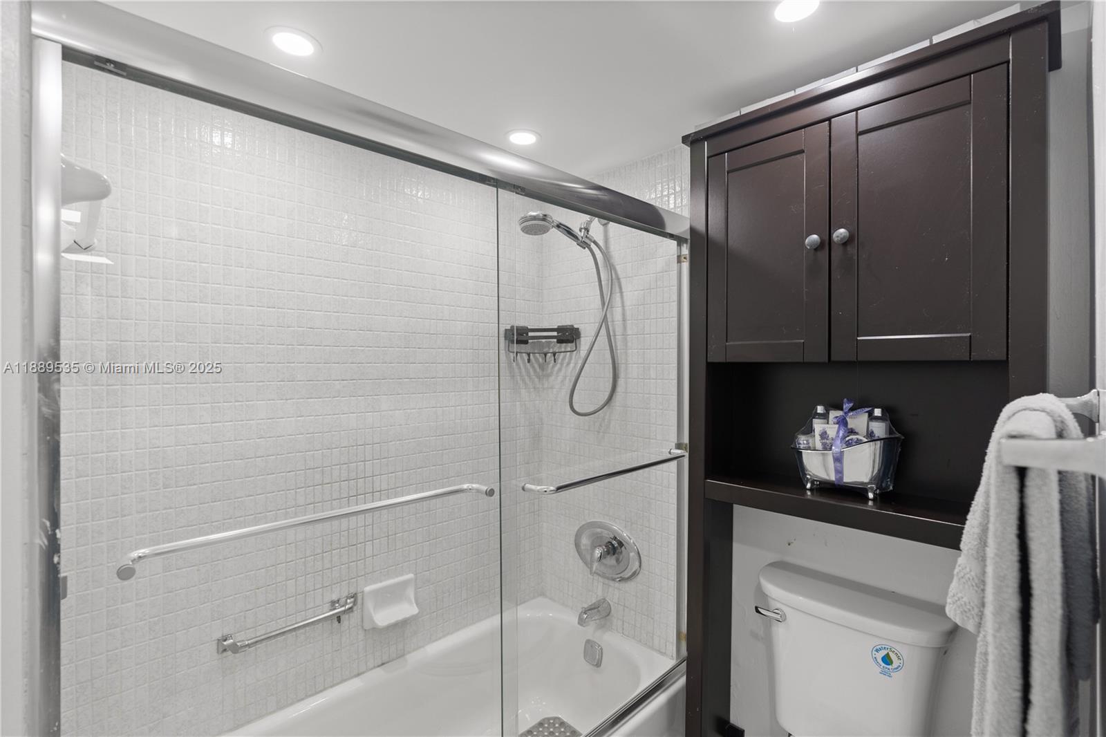 20301 W Country Club Dr # 829