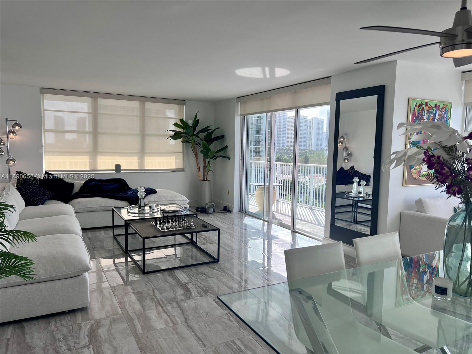 2851 NE 183rd St # 1017E