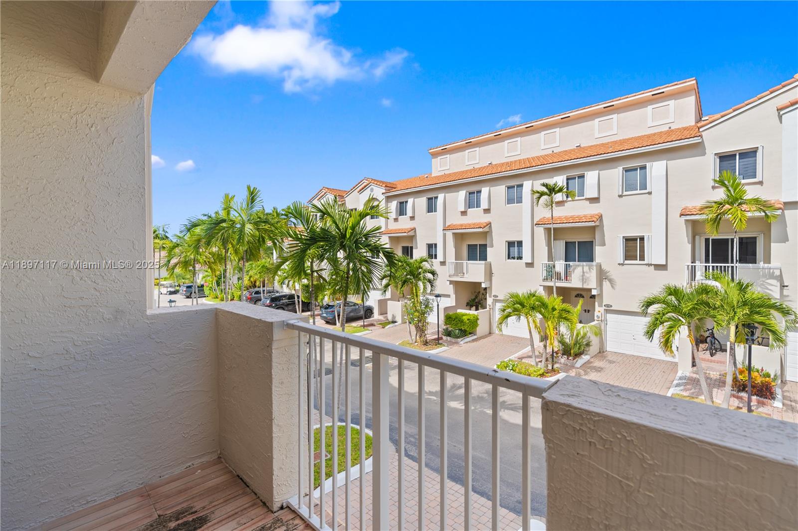 21396 Marina Cove Cir # J Unit: 17-J