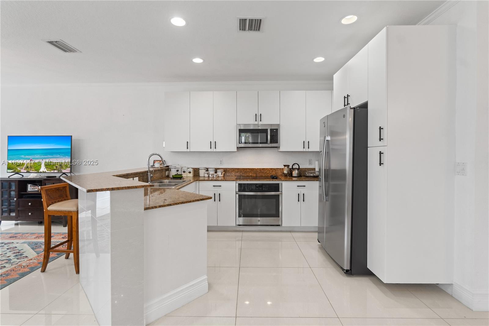 21396 Marina Cove Cir # J Unit: 17-J