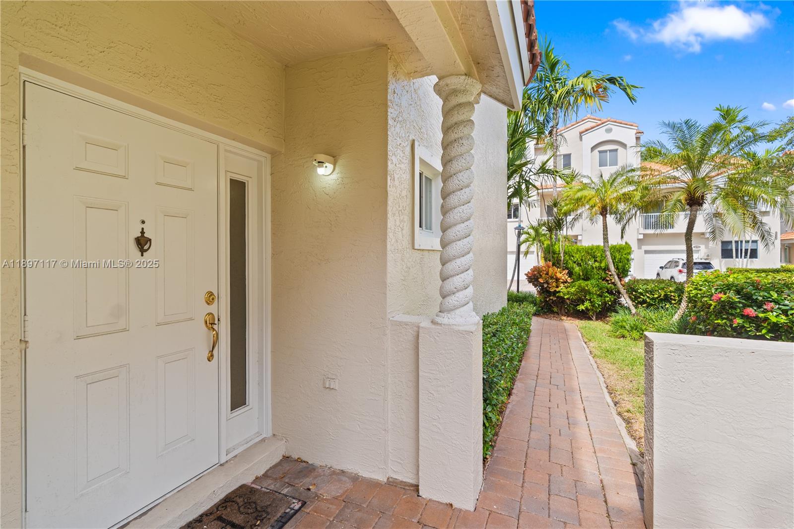 21396 Marina Cove Cir # J Unit: 17-J