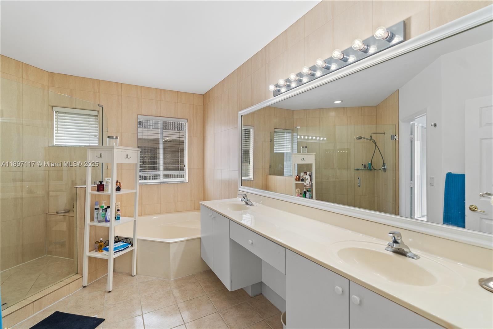 21396 Marina Cove Cir # J Unit: 17-J