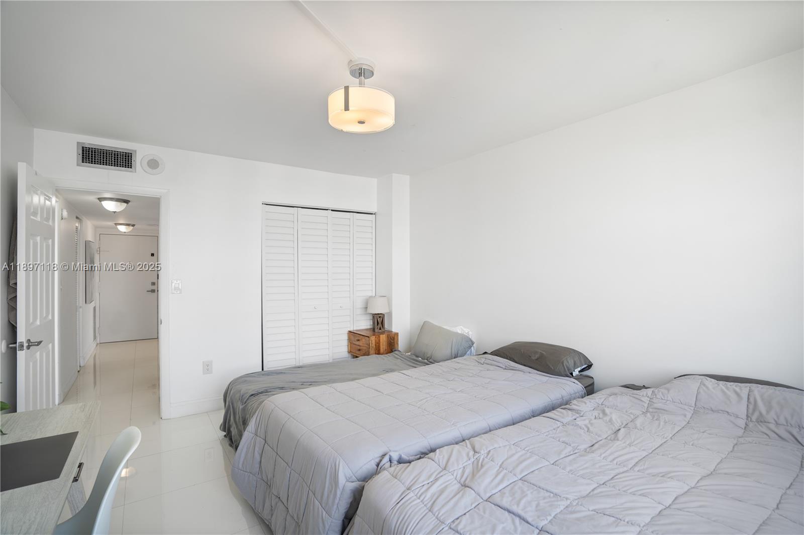 2851 NE 183rd St # 1816E, Aventura Unit: 1816E