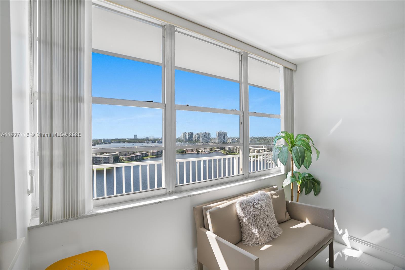 2851 NE 183rd St # 1816E, Aventura Unit: 1816E