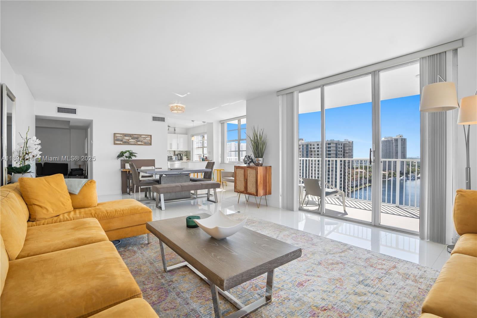 2851 NE 183rd St # 1816E, Aventura Unit: 1816E