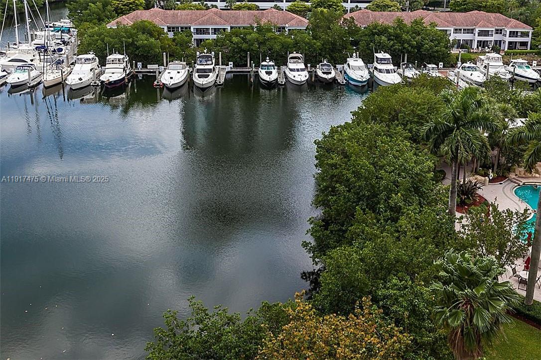 3400 NE 192nd St # 1010