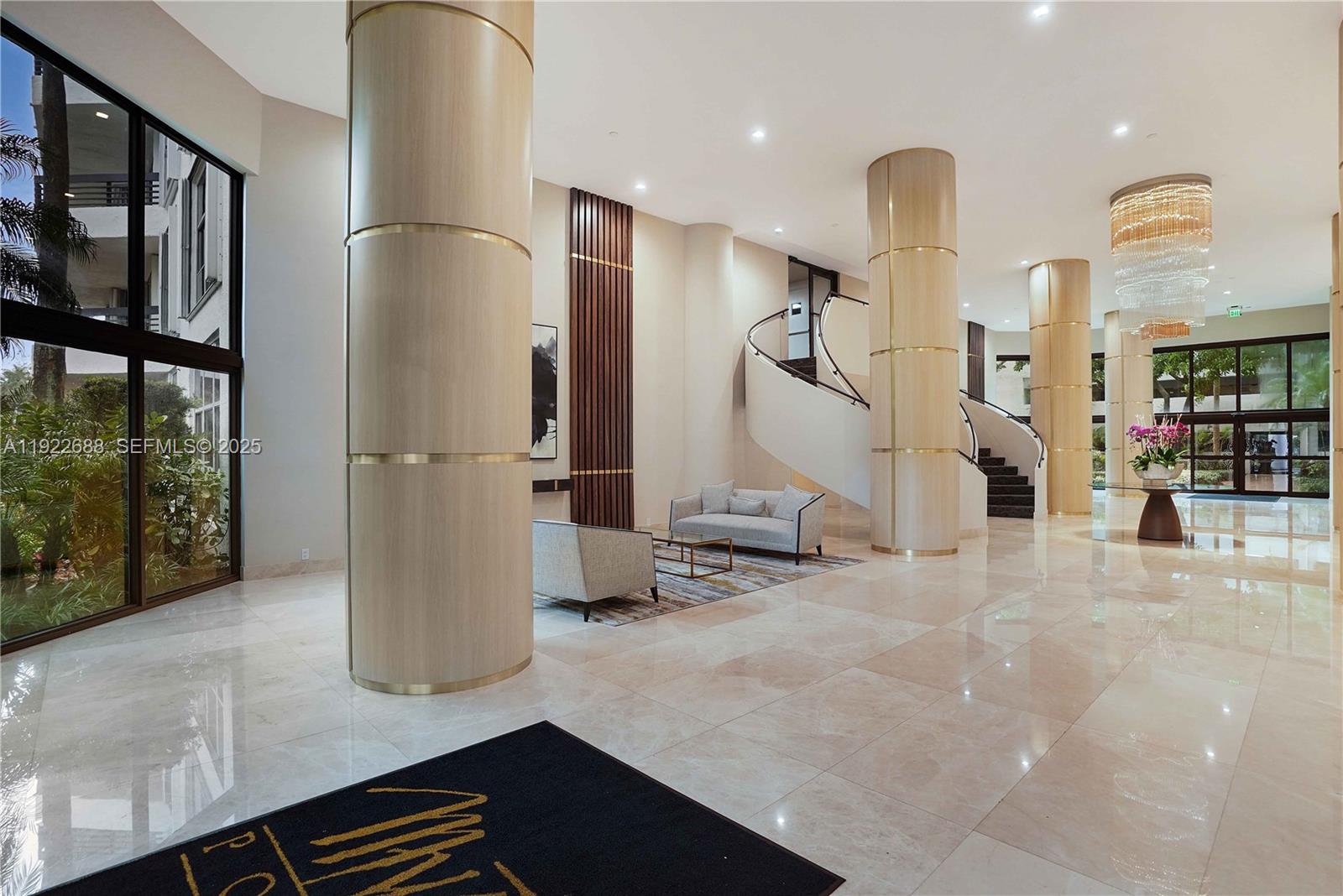 3500 Mystic Pointe Dr # 1206