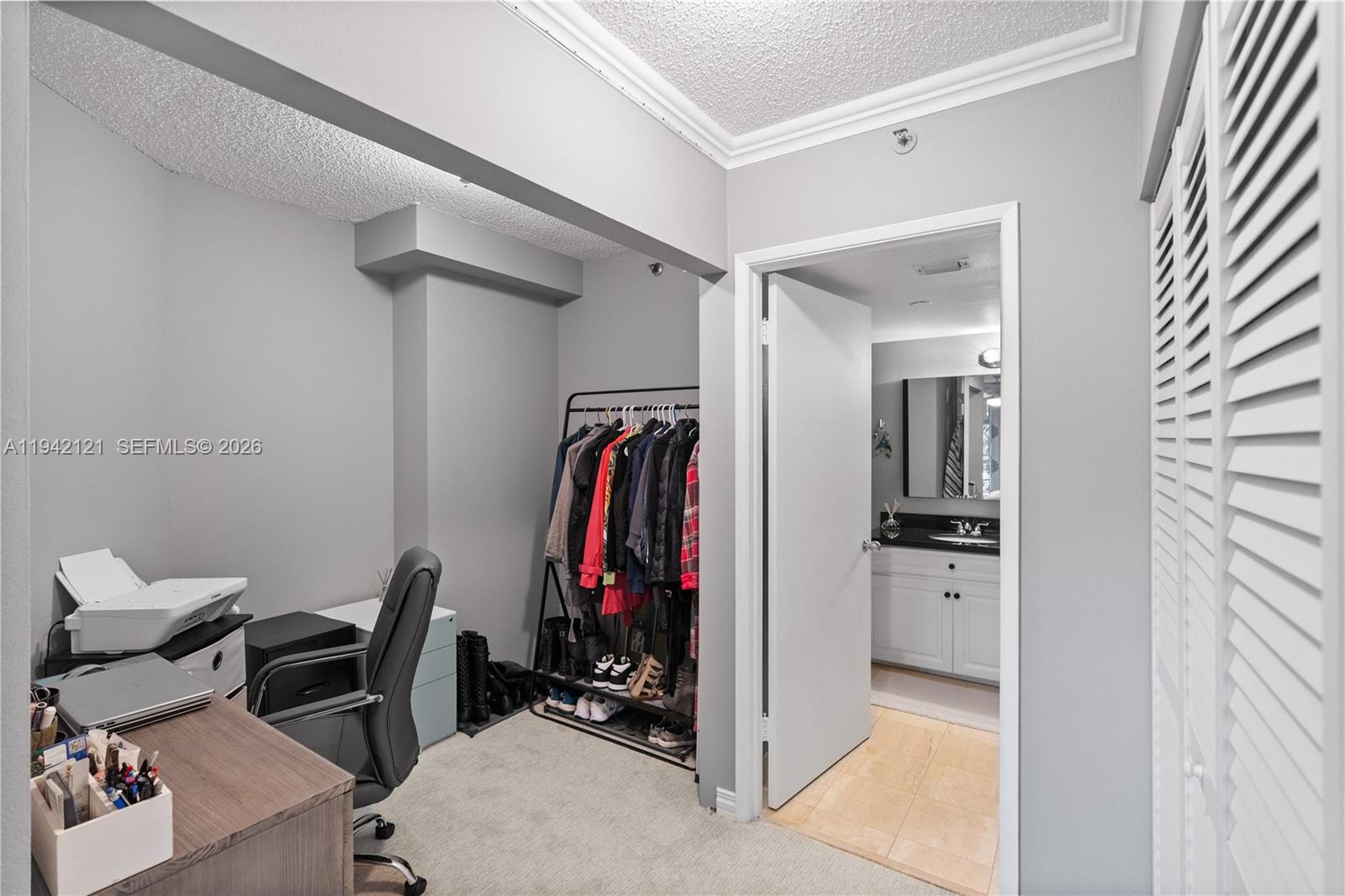 3600 Mystic Pointe Dr # 309