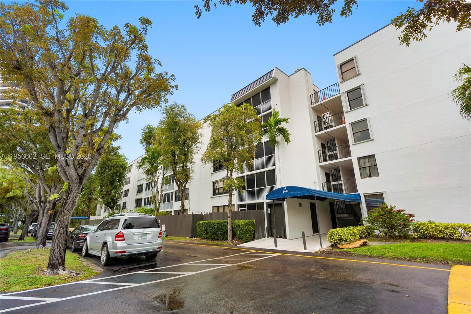 3440 NE 192nd St # A Unit: 5P-A