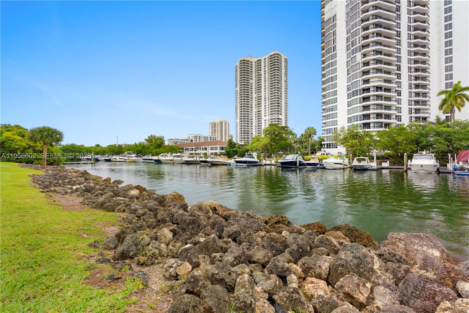 3440 NE 192nd St # A Unit: 5P-A