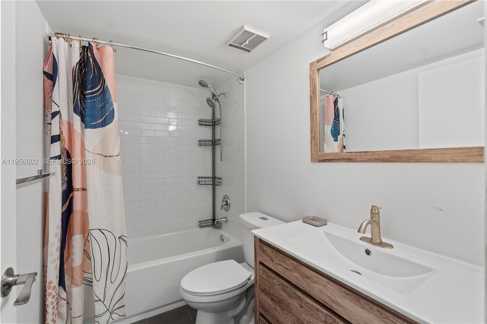 3440 NE 192nd St # A Unit: 5P-A