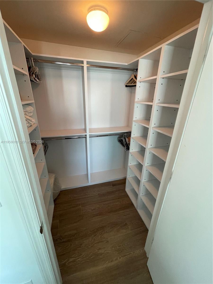 55 SE 6th St # 1807
