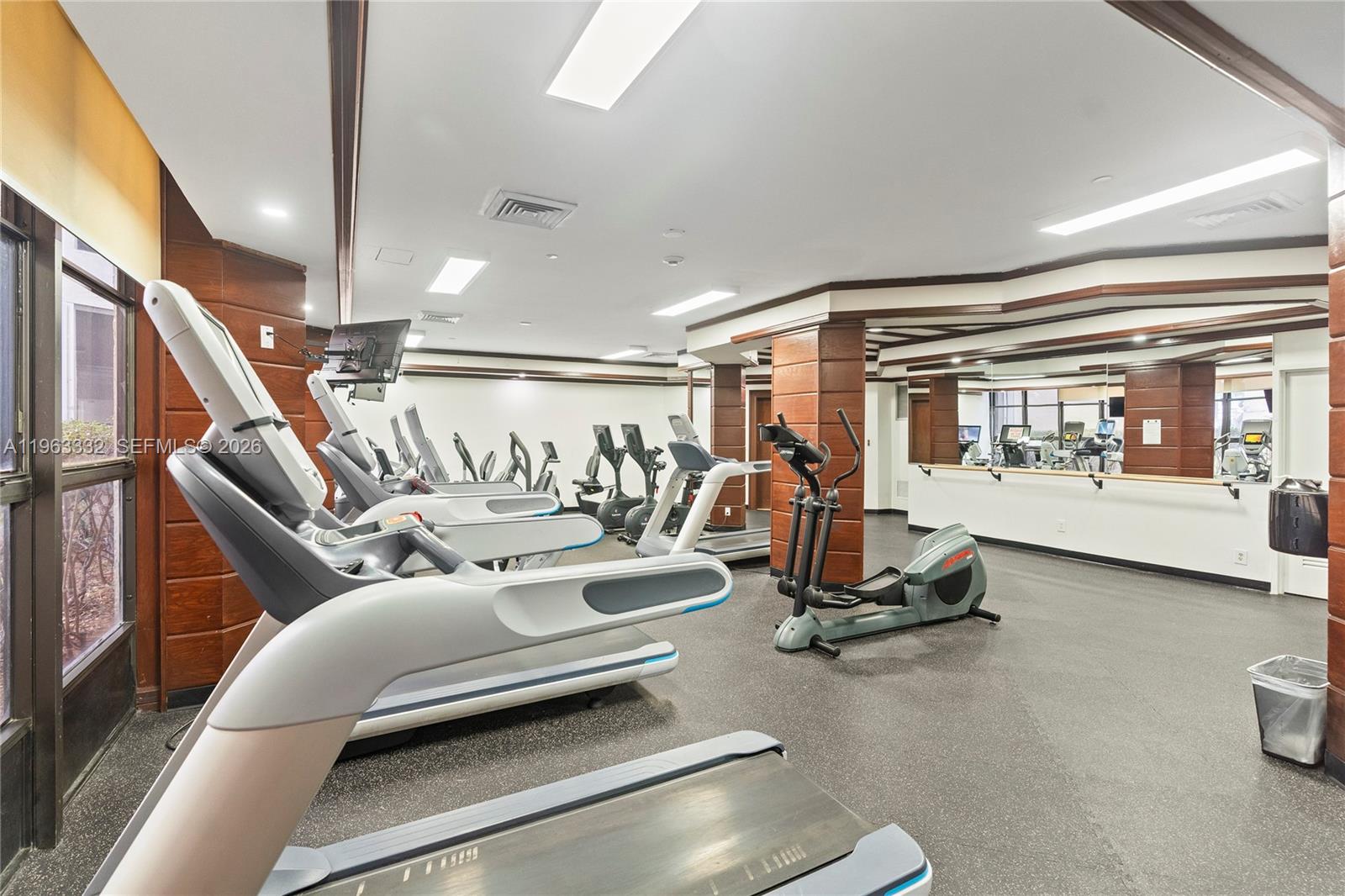 18151 NE 31st Ct # 701