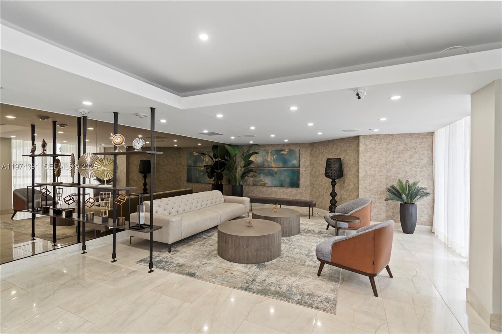 20191 E Country Club Dr # 407