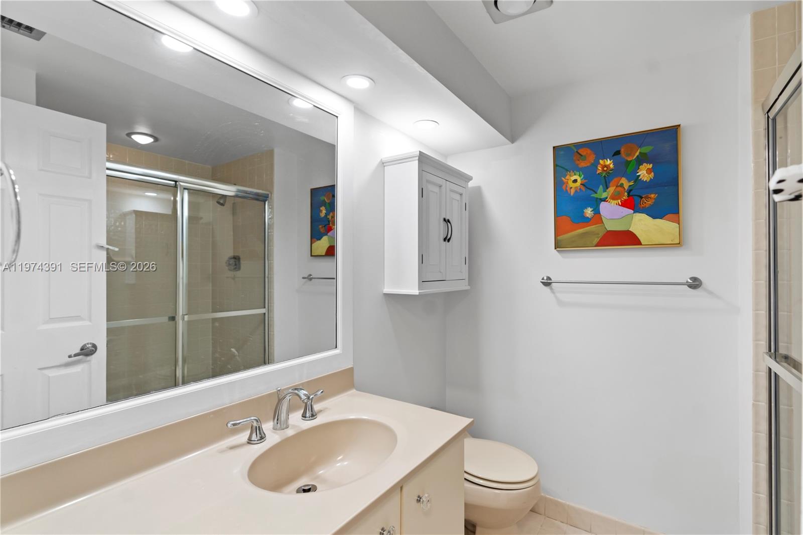 20191 E Country Club Dr # 407