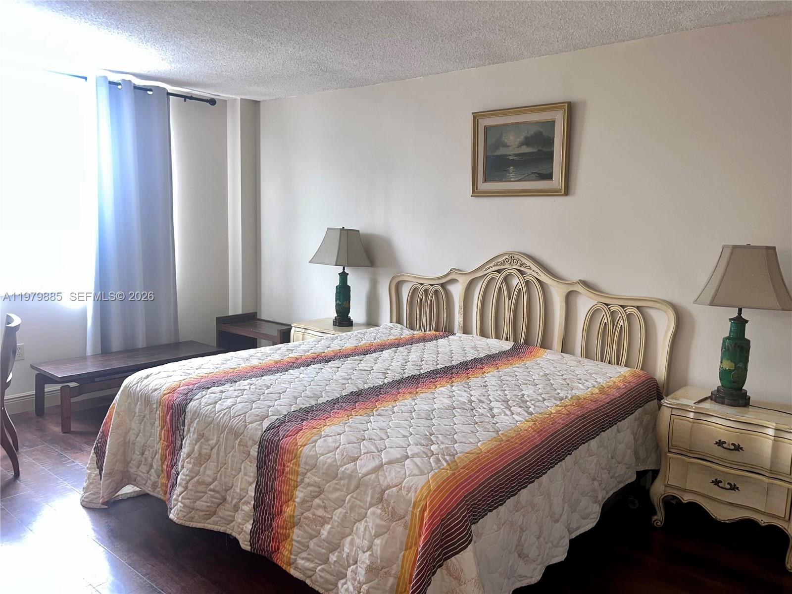 2801 NE 183rd St # 507W