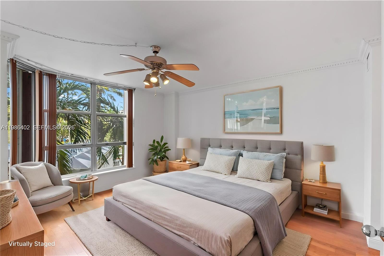 3600 Mystic Pointe Dr # 310